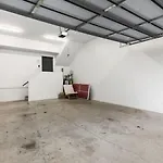 Gorgeous East Nashville House With 9 Beds, Garage, Rooftop Patio