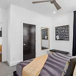 In The Heart Of 12 South And Belmont 5 Beds 3 Bedrooms And 3 Full Bathrooms