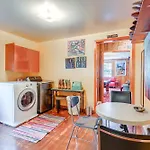6 Mi To Downtown 70S-Themed Home In Nashville!