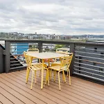 Modern Nashville Townhouse Rooftop Garage