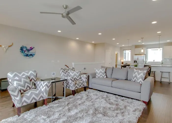 City Overlook Luxury Amenities Minutes To Downtown