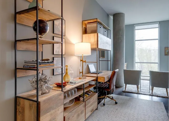 5M203- Smart Stylish Music City Condo