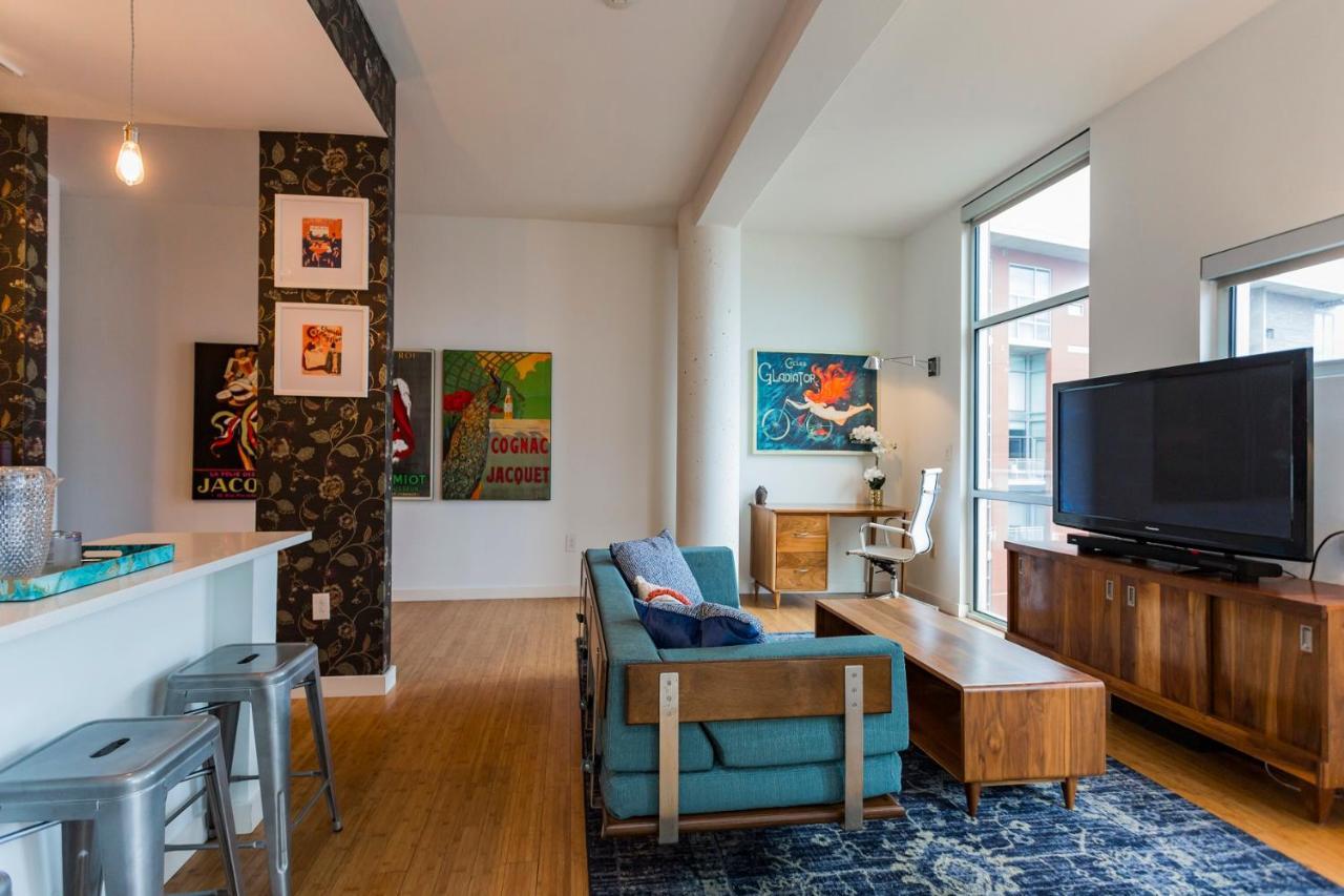 Artsy Extended Retreat Downtown Nashville