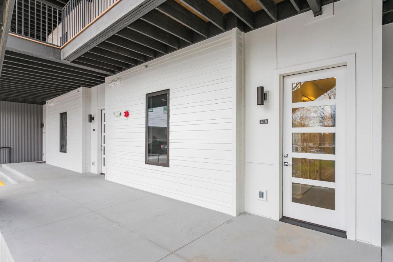 Modern Loft In Wedgewood Houston 90 Day Min Holiday home Nashville
