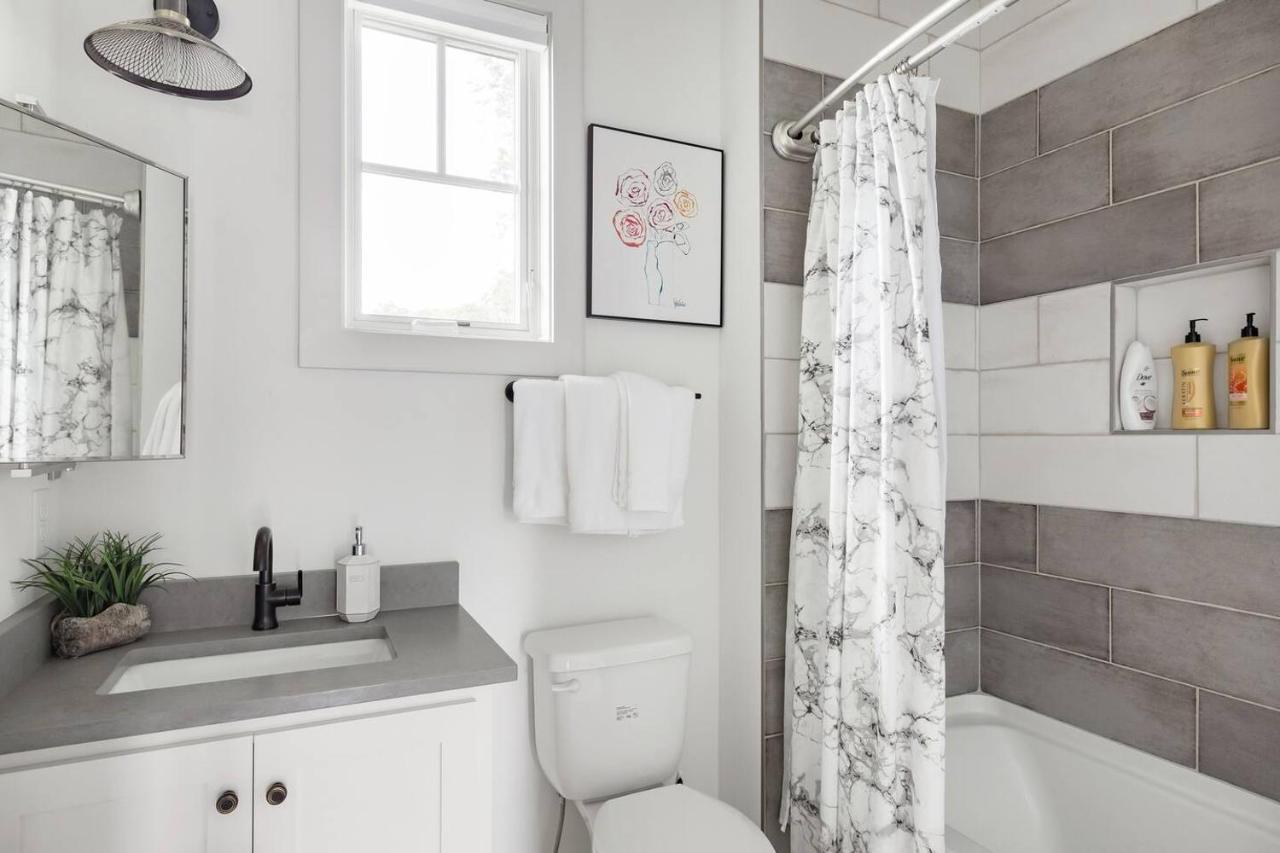 Brand New Luxury Near Downtown Holiday home Nashville