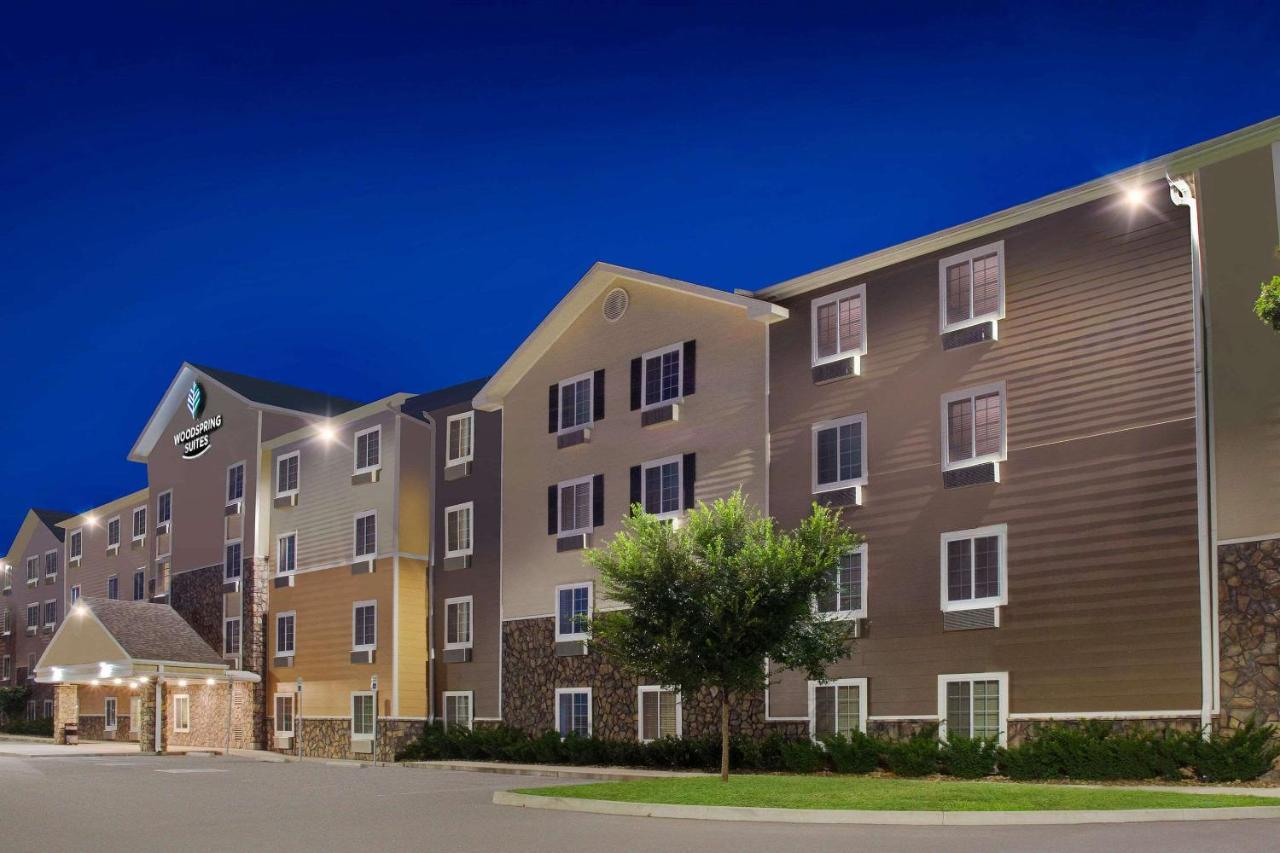 Woodspring Airport Hotel