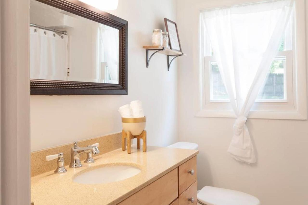 Holiday home 4 Bedroom In Sylvan Park Nashville