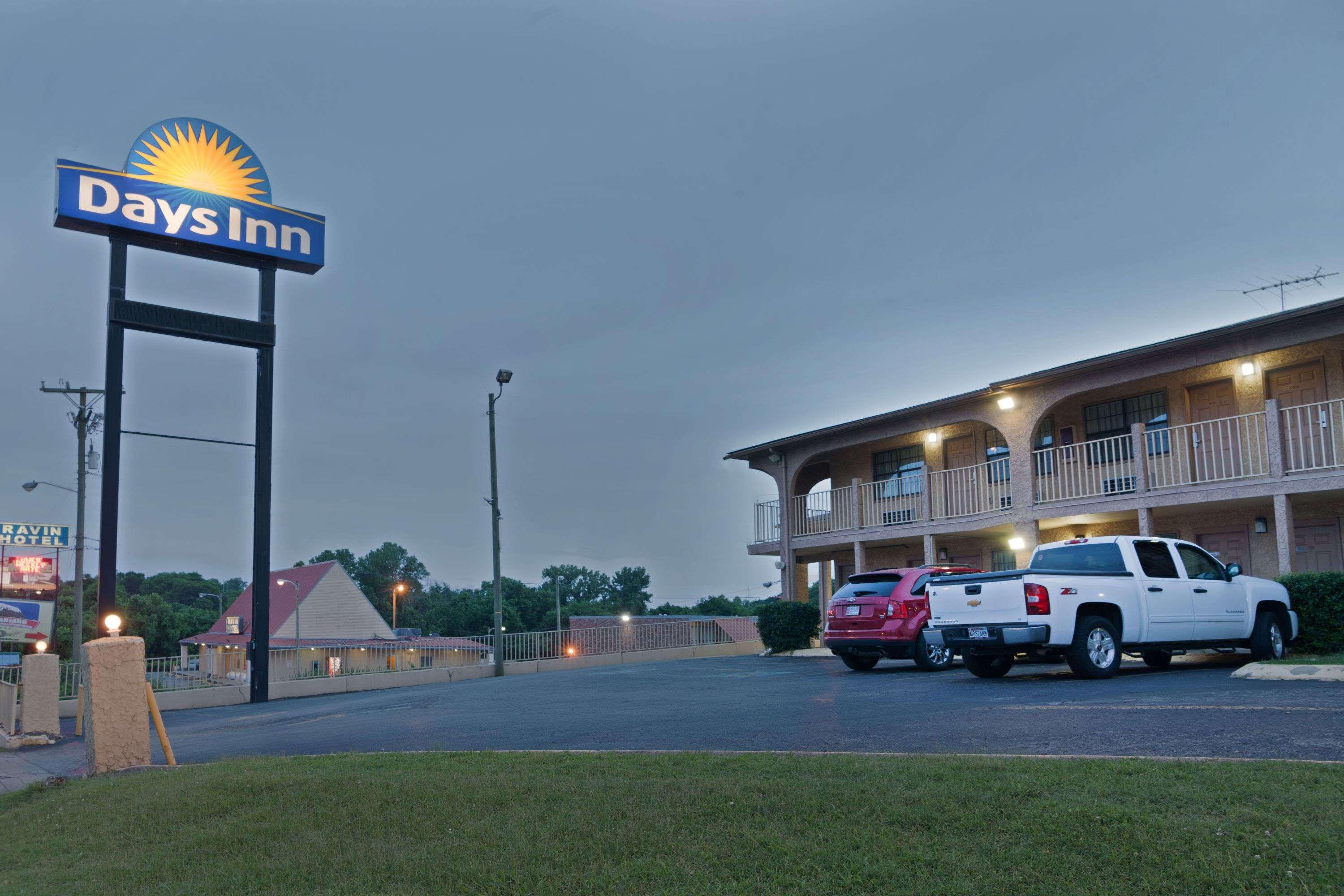 Days By Wyndham Downtown-nashville West Trinity Lane 2*