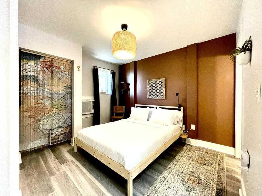 Weho House #11 Apartment *
