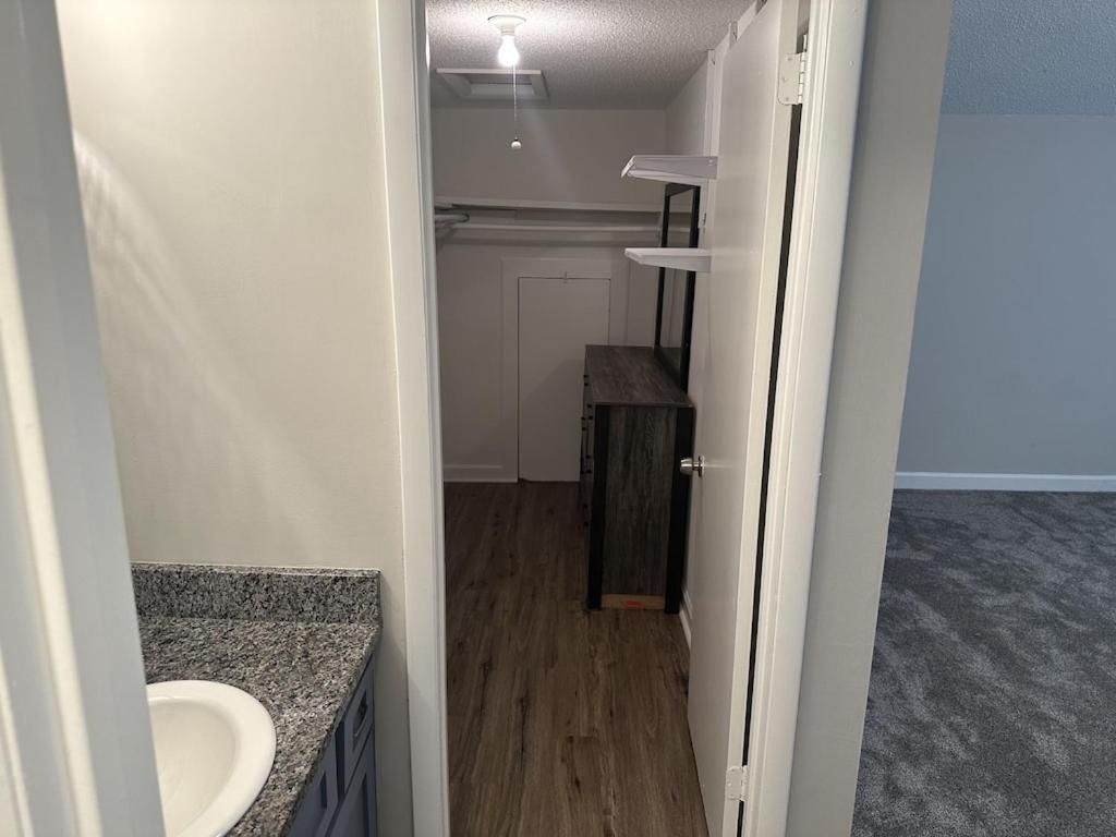 2 Bedroom Loft 10 Min From Downtown
