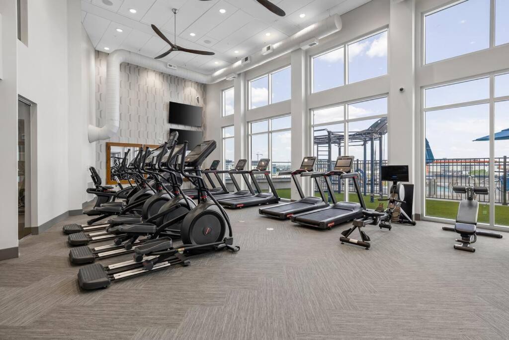 Apartment Billionaire's Nest Penthouse The Gulch