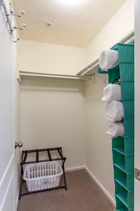 Apartment New Listing Gorgeous Downtown On The River Walk To #2