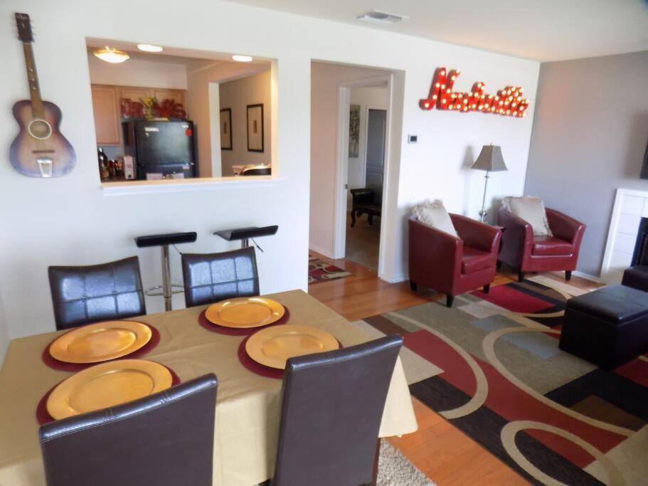 New Listing Gorgeous Downtown On The River Walk To #2 Apartment