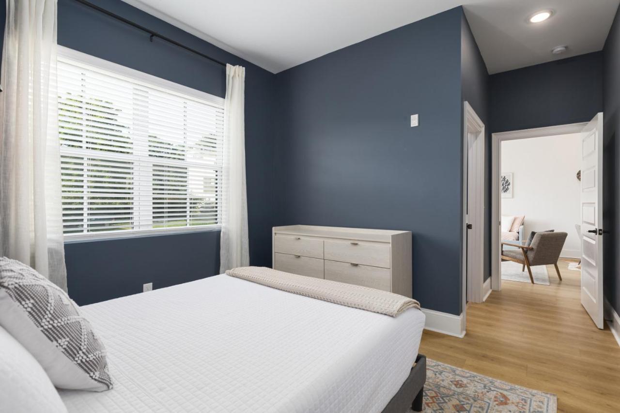 Apartment Modern 5 Beds -3 Miles To Downtown *