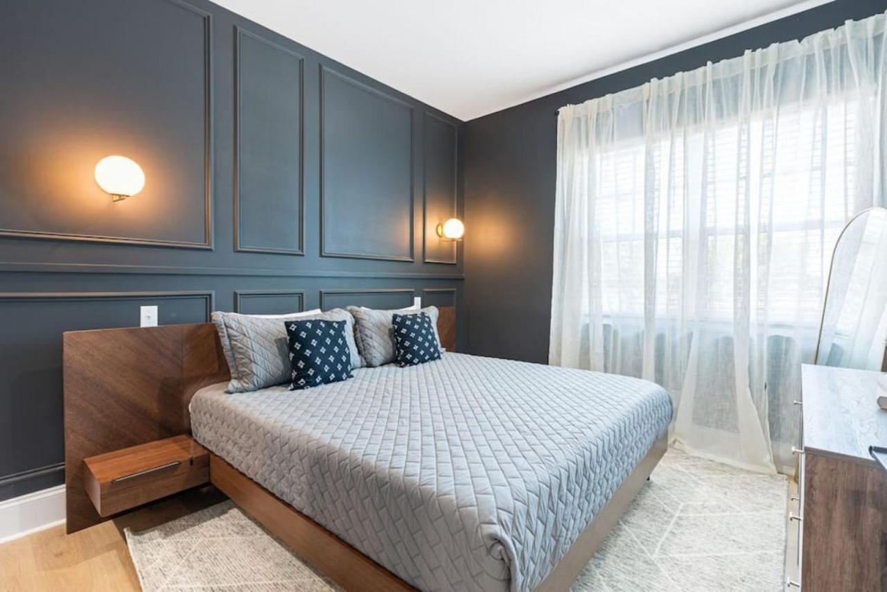 Spacious Modern 4 Bed 2 Bedroom Near Downtown