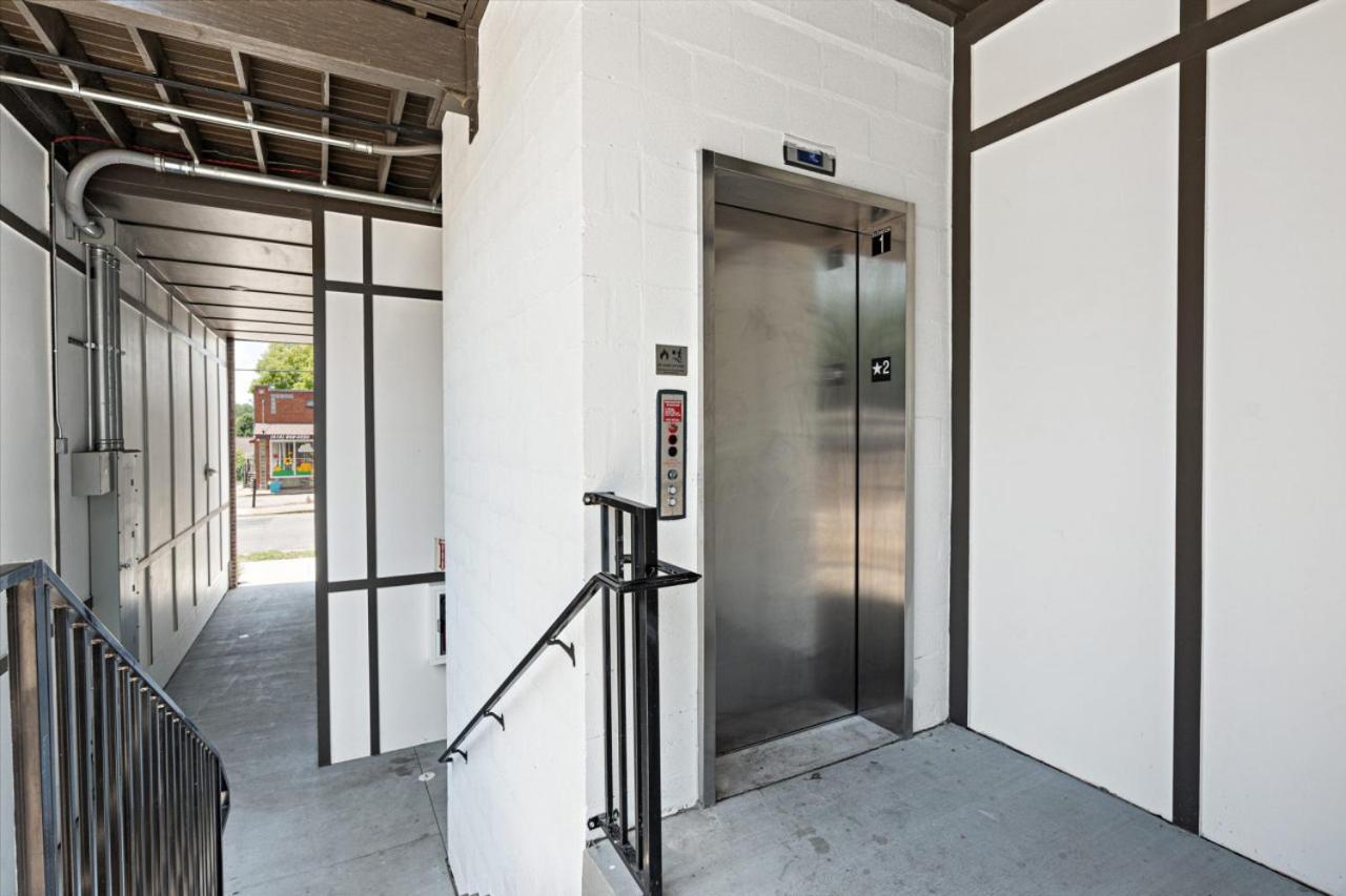 Apartment Spacious Modern 4 Bed 2 Bedroom Near Downtown *