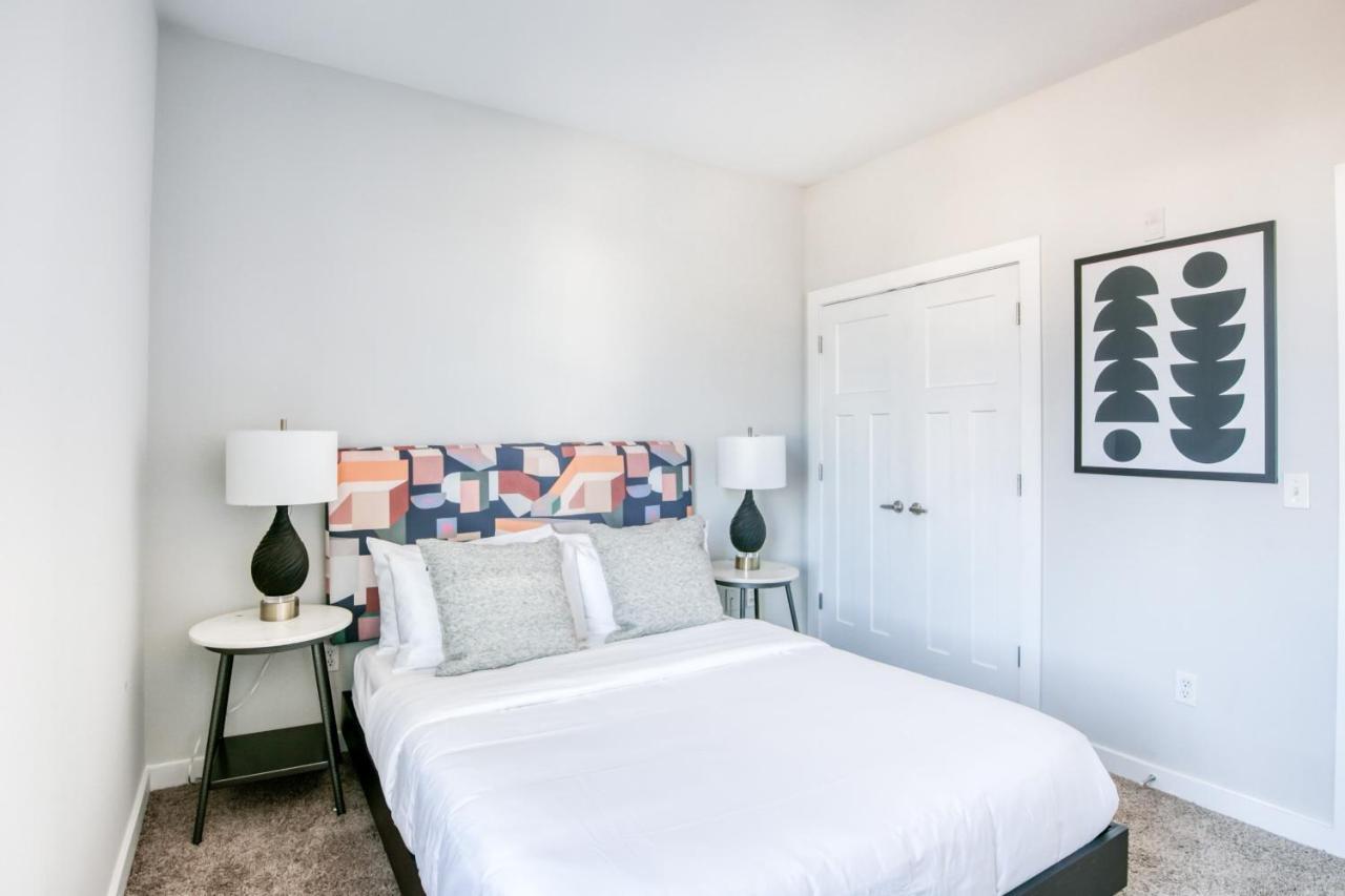 Cozysuites Music Row Modern 1br W Free Parking 17 Apartment Nashville