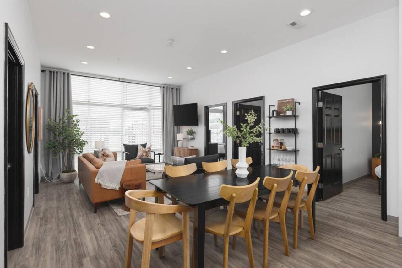 Modern Comfort 8 Beds, 4 Bedroom Walk To Restaurants, Bars, Coffee Apartment Nashville
