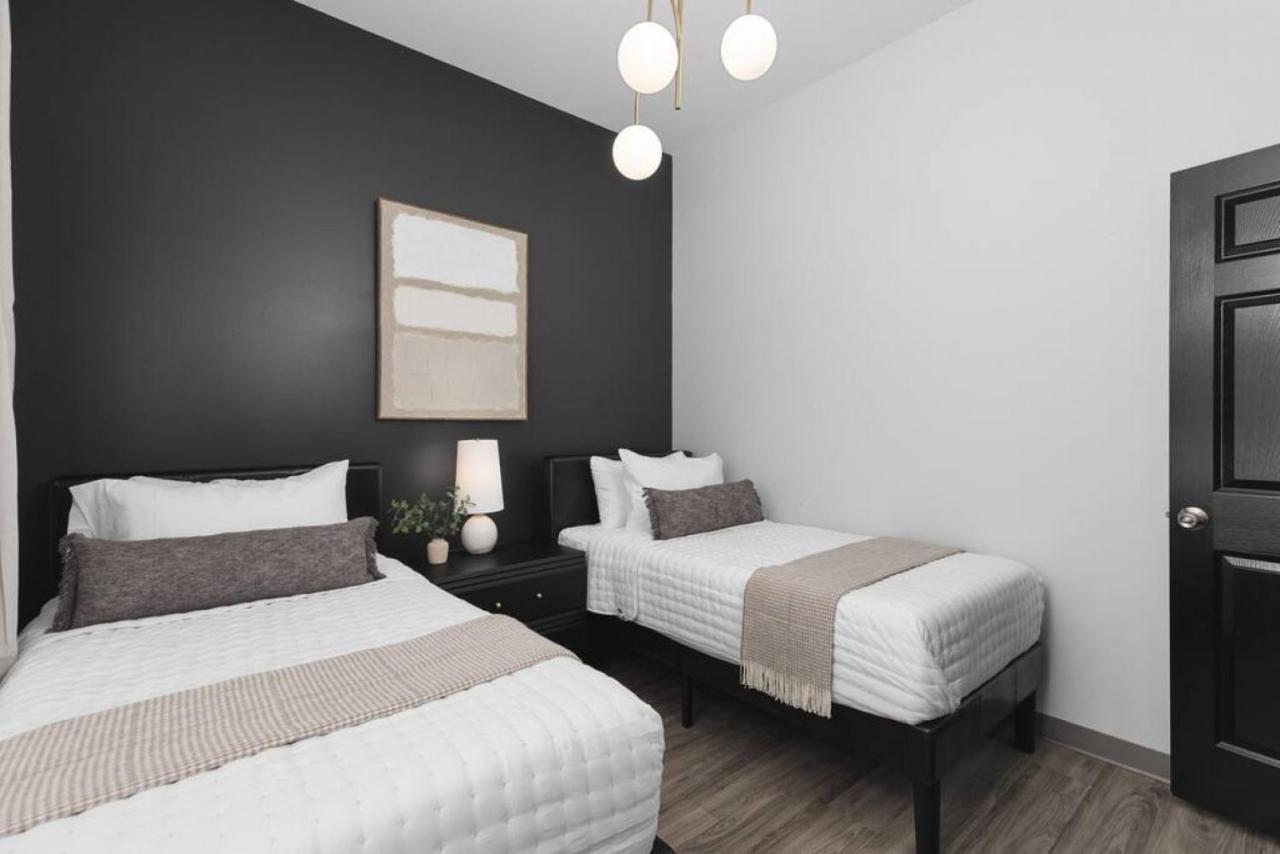 Modern Comfort 8 Beds, 4 Bedroom Walk To Restaurants, Bars, Coffee * Nashville