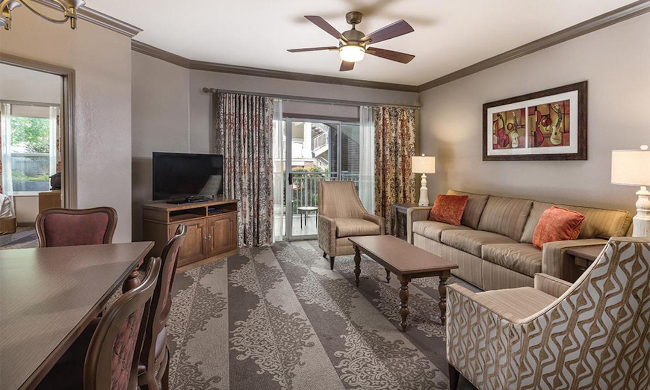 Homestay 2 Bedroom Deluxe At The Wyndham *