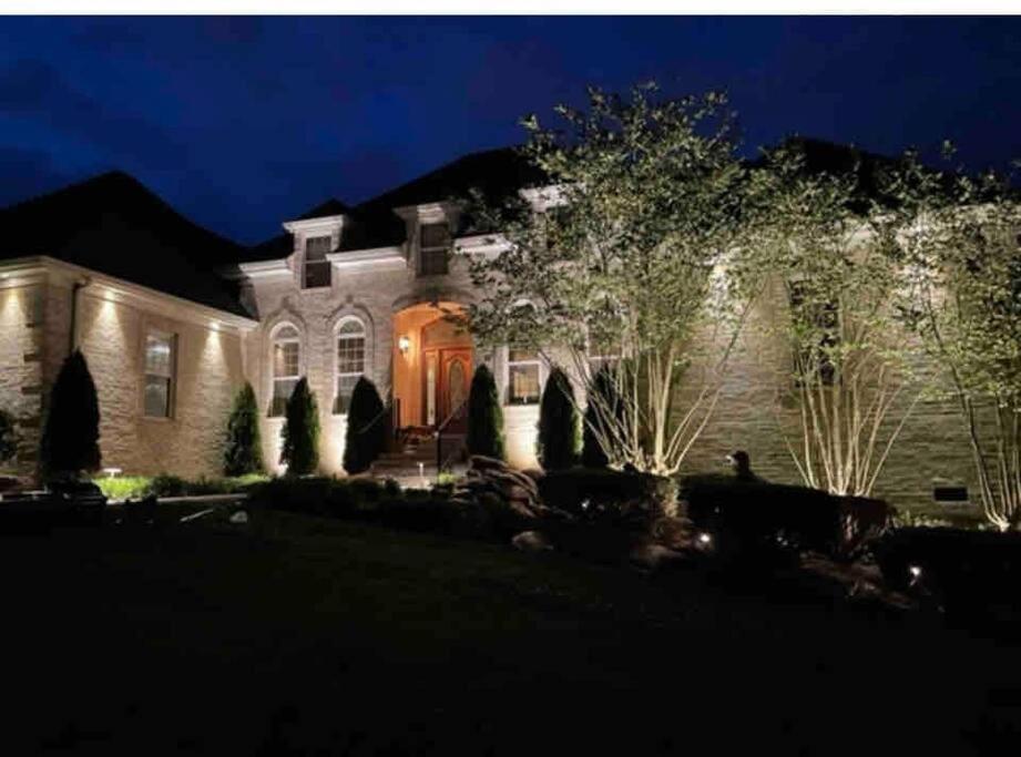 Holiday home Luxury@lake Mansion Pool/hot Tub For Discerning Tastes *