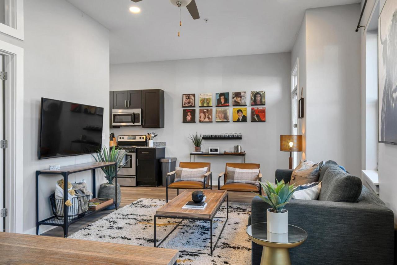 Holiday home Stylish 2 Bedroom 3 Bed Near Restaurants And Vandy *