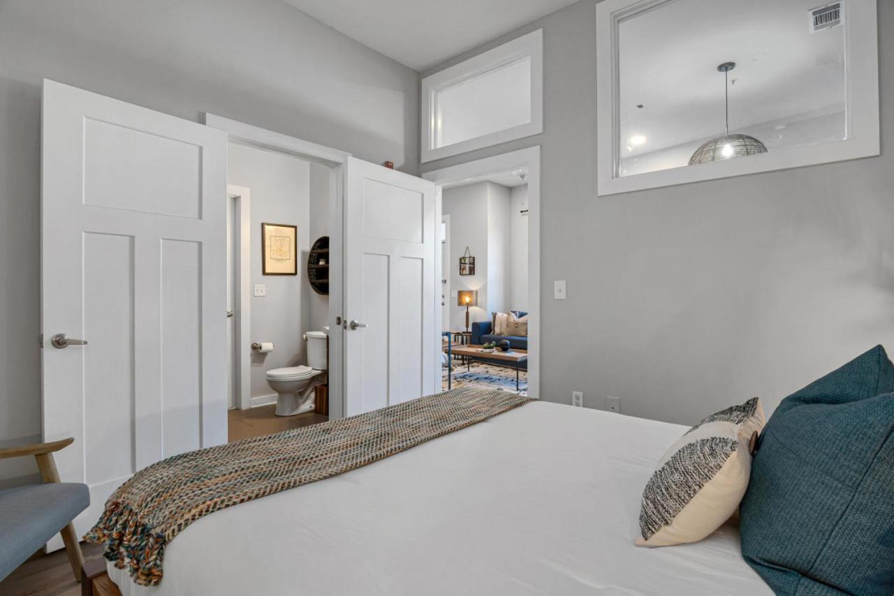 Stylish 2 Bedroom 3 Bed Near Restaurants And Vandy Holiday home