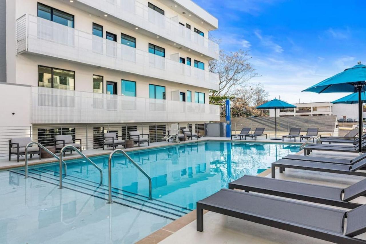 Upscale Cozy With Pool, Patio, Parking Holiday home Nashville