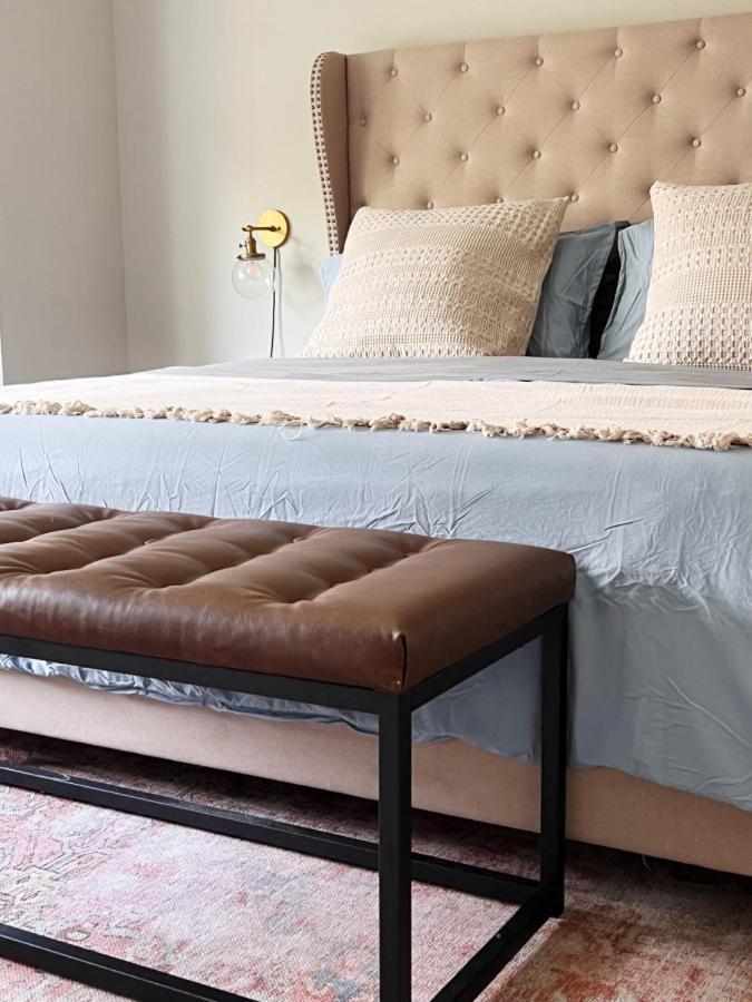Modern Luxury With Rooftop Deck, 3 Mi To Downtown Nashville