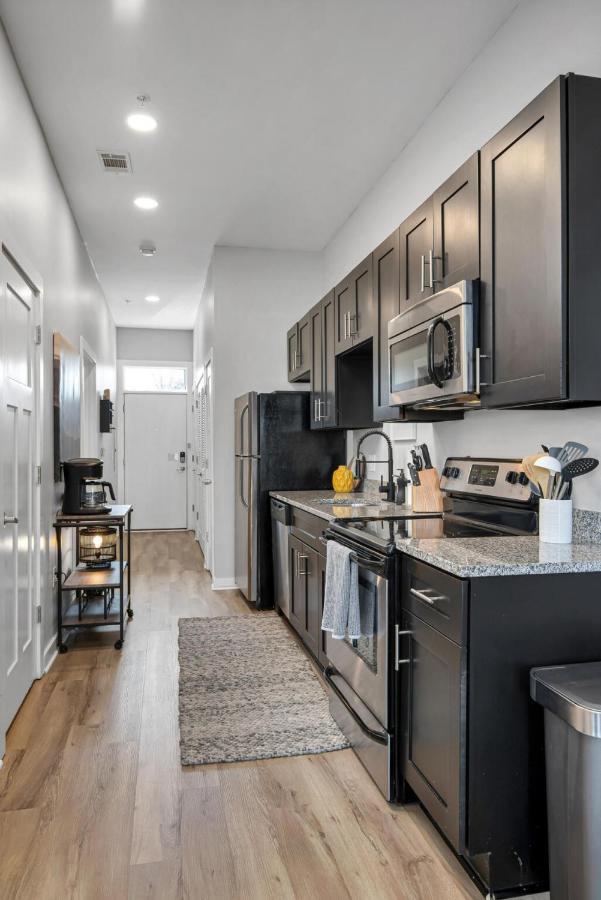 Stylish 2 Bedroom 3 Bed Near Restaurants And Vandy *