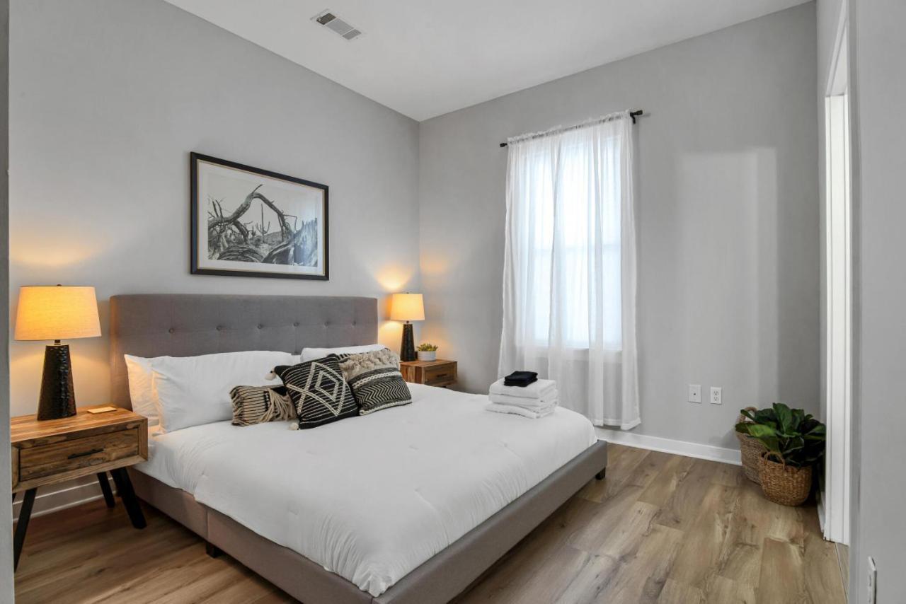 Holiday home Stylish 2 Bedroom 3 Bed Near Restaurants And Vandy Nashville