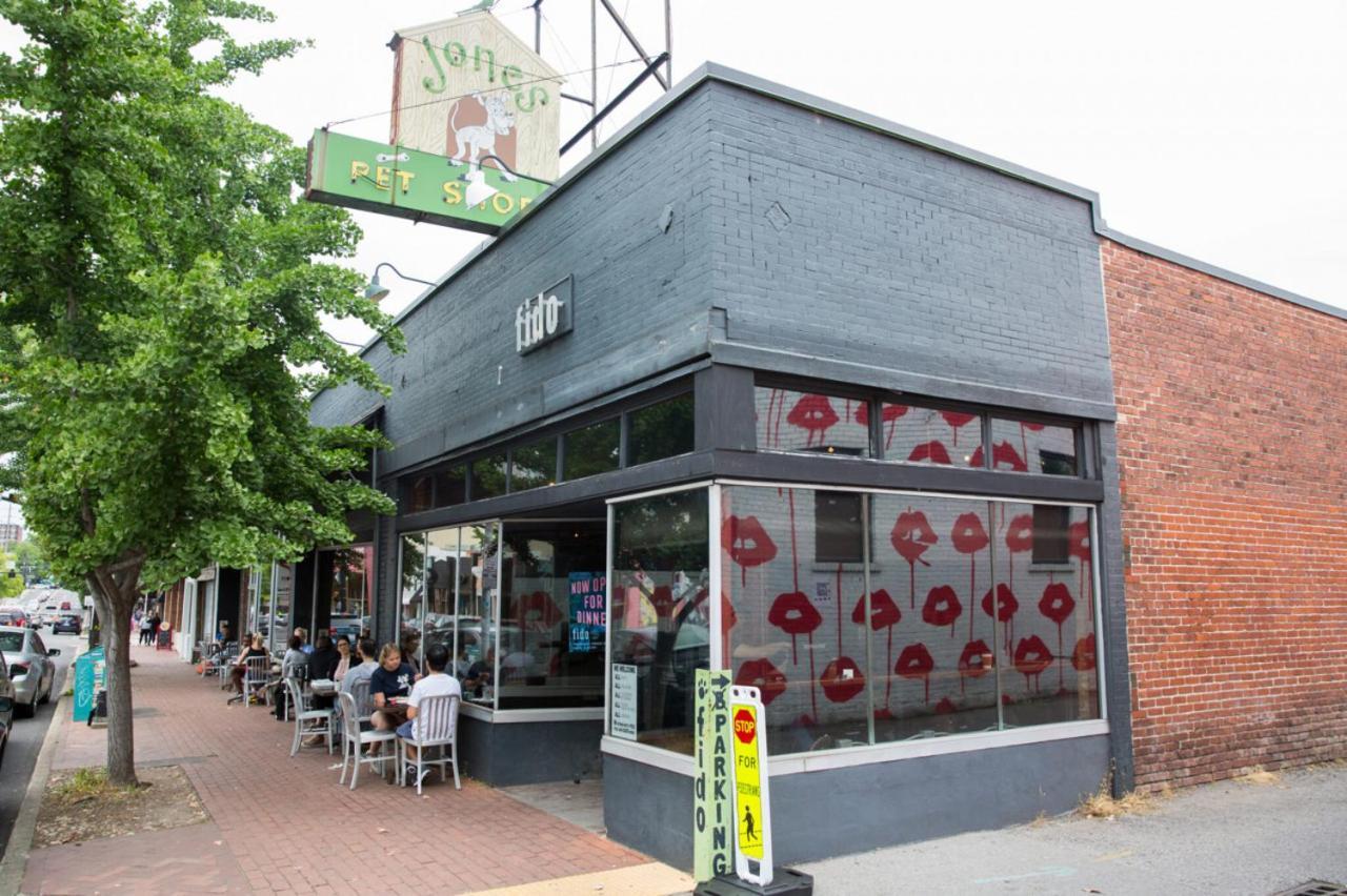 Stylish 2 Bedroom 3 Bed Near Restaurants And Vandy *