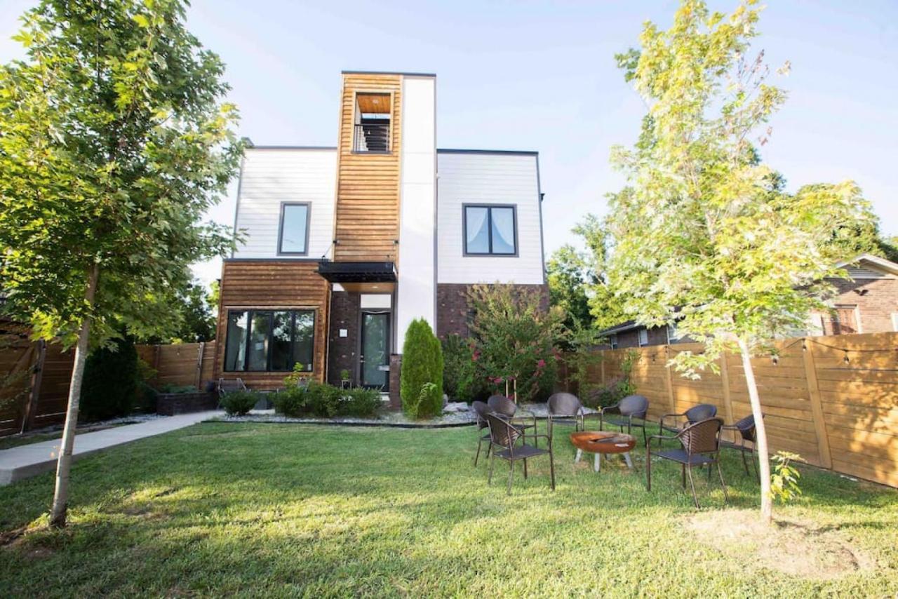 Holiday home Modern Luxury With Rooftop Deck, 3 Mi To Downtown