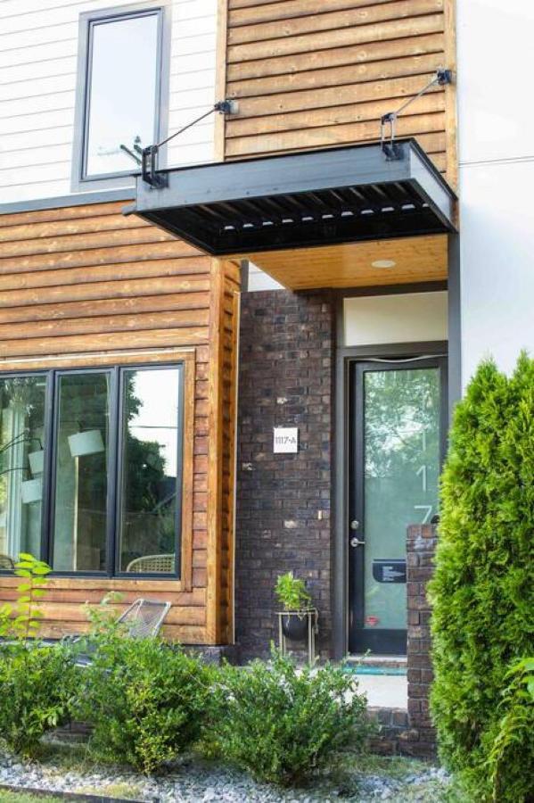 Modern Luxury With Rooftop Deck, 3 Mi To Downtown * Nashville