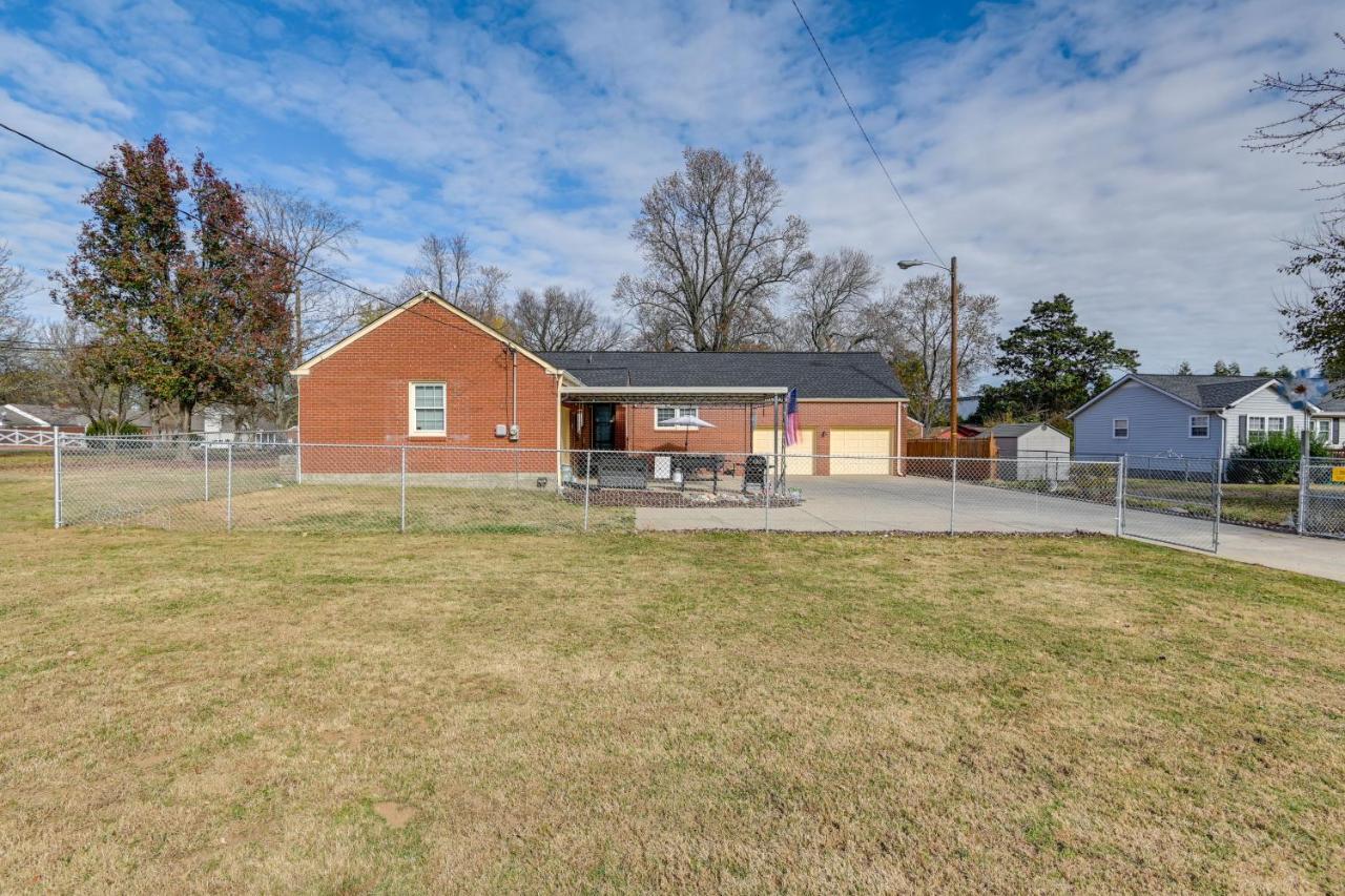 Pet-friendly With Patio And Yard! Holiday home Nashville