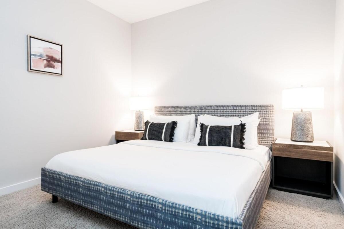 Two Cozysuites Charming Music Row W Parking Apartment *
