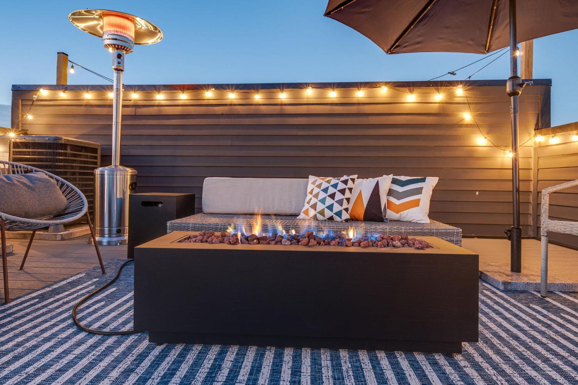 Nash Chic Near Dt Rooftop Luxe Comfort Nashville