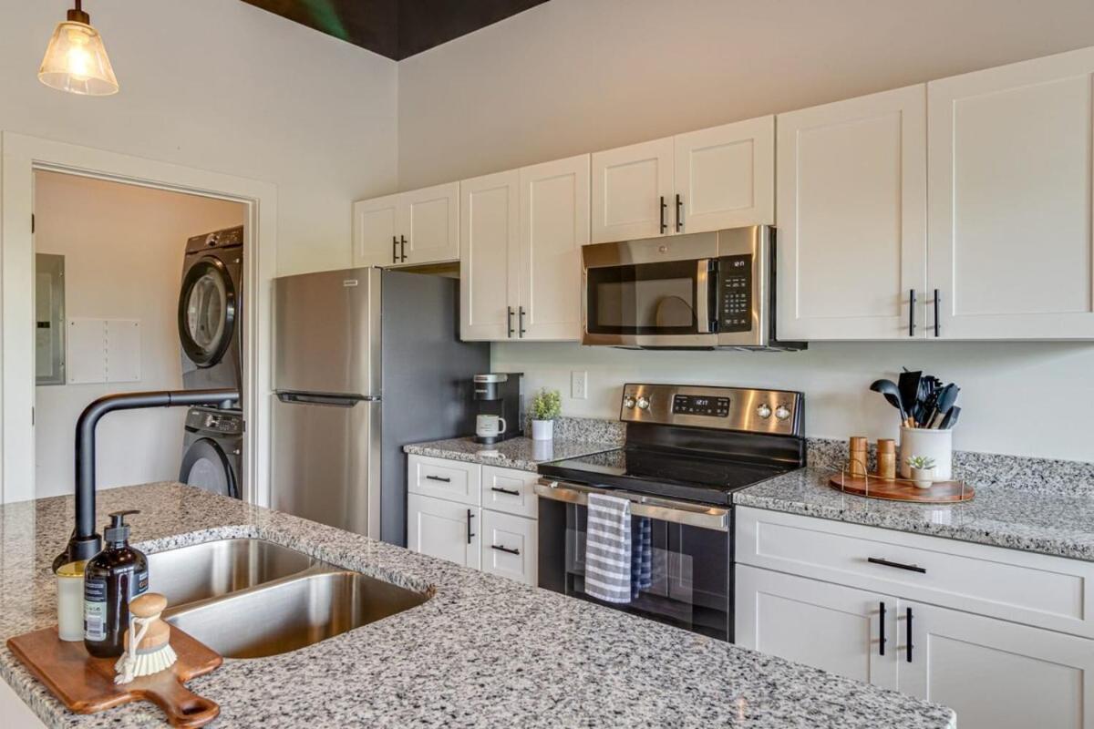 Apartment With 2 Queen Beds 7 Mins To Dt Nashville