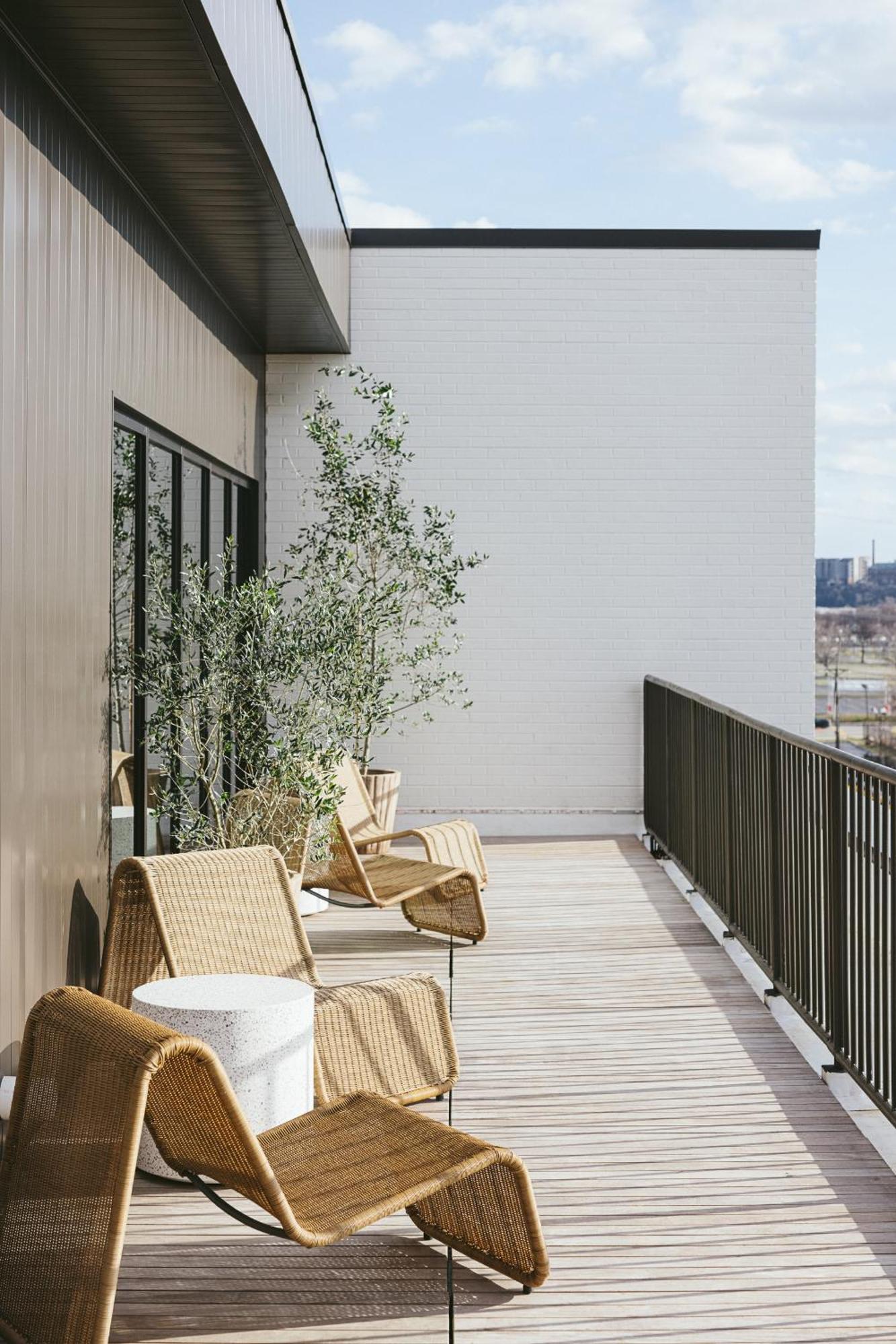 Drift Hotel