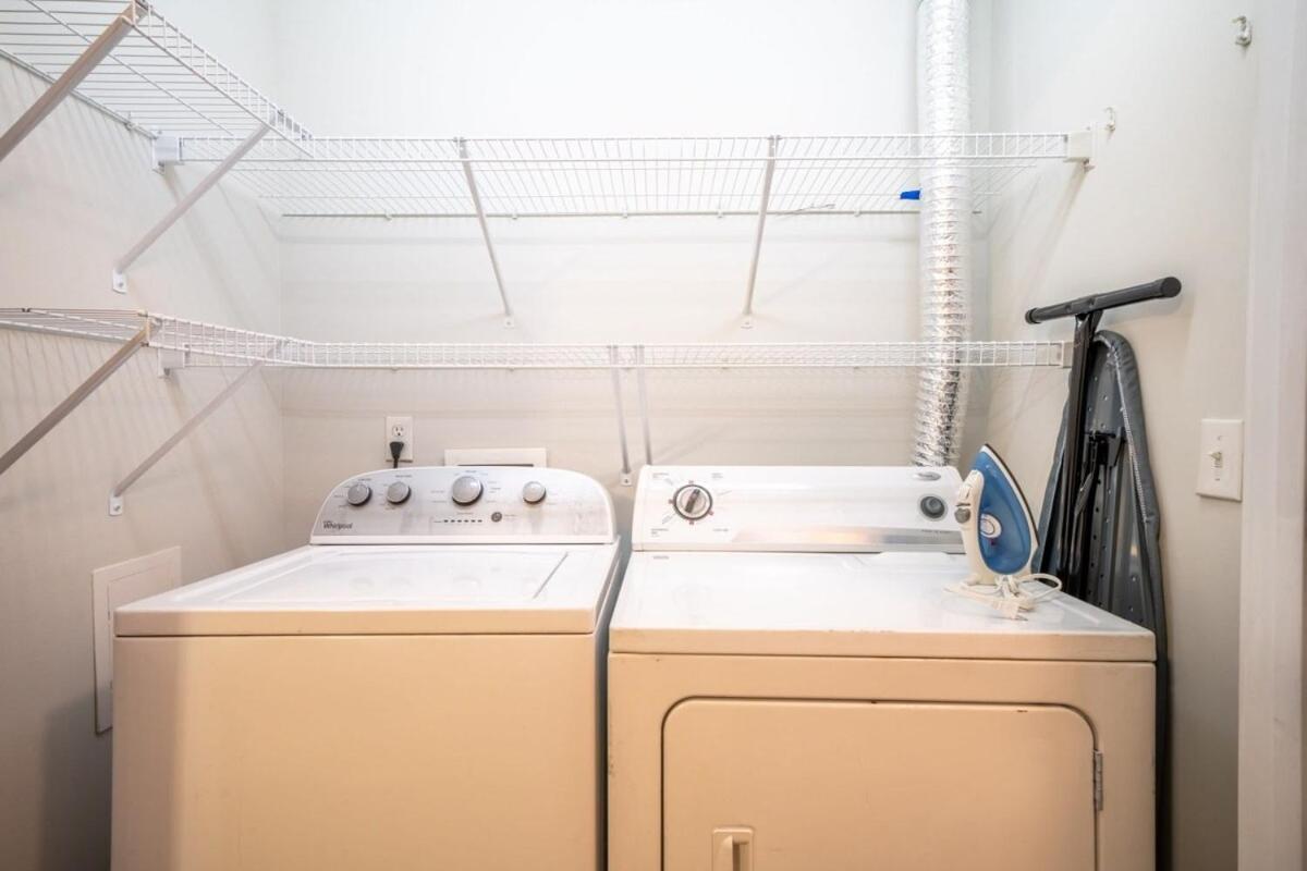 Two Cozysuites Charming Music Row W Parking Apartment *