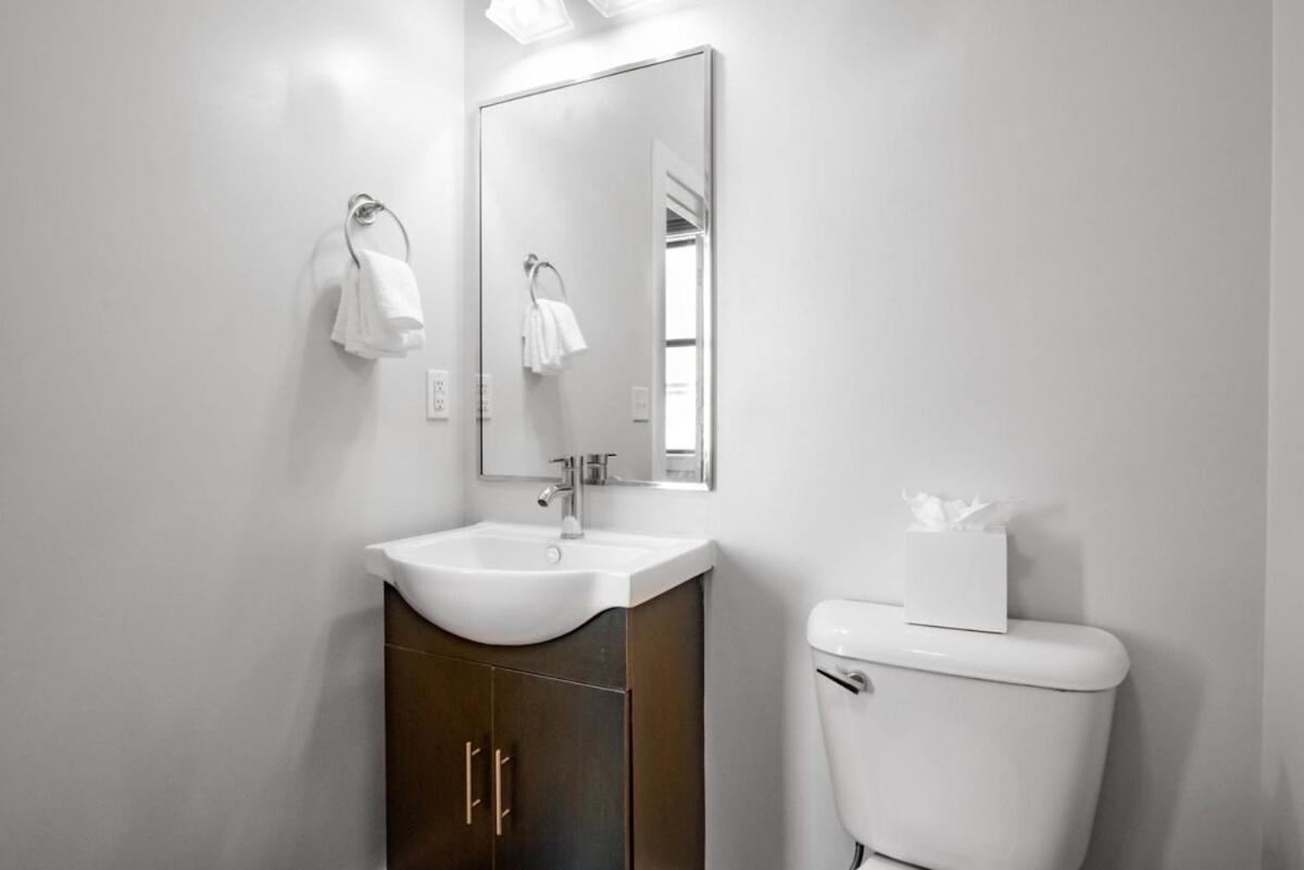 Apartment Two Cozysuites Charming Music Row W Parking Nashville