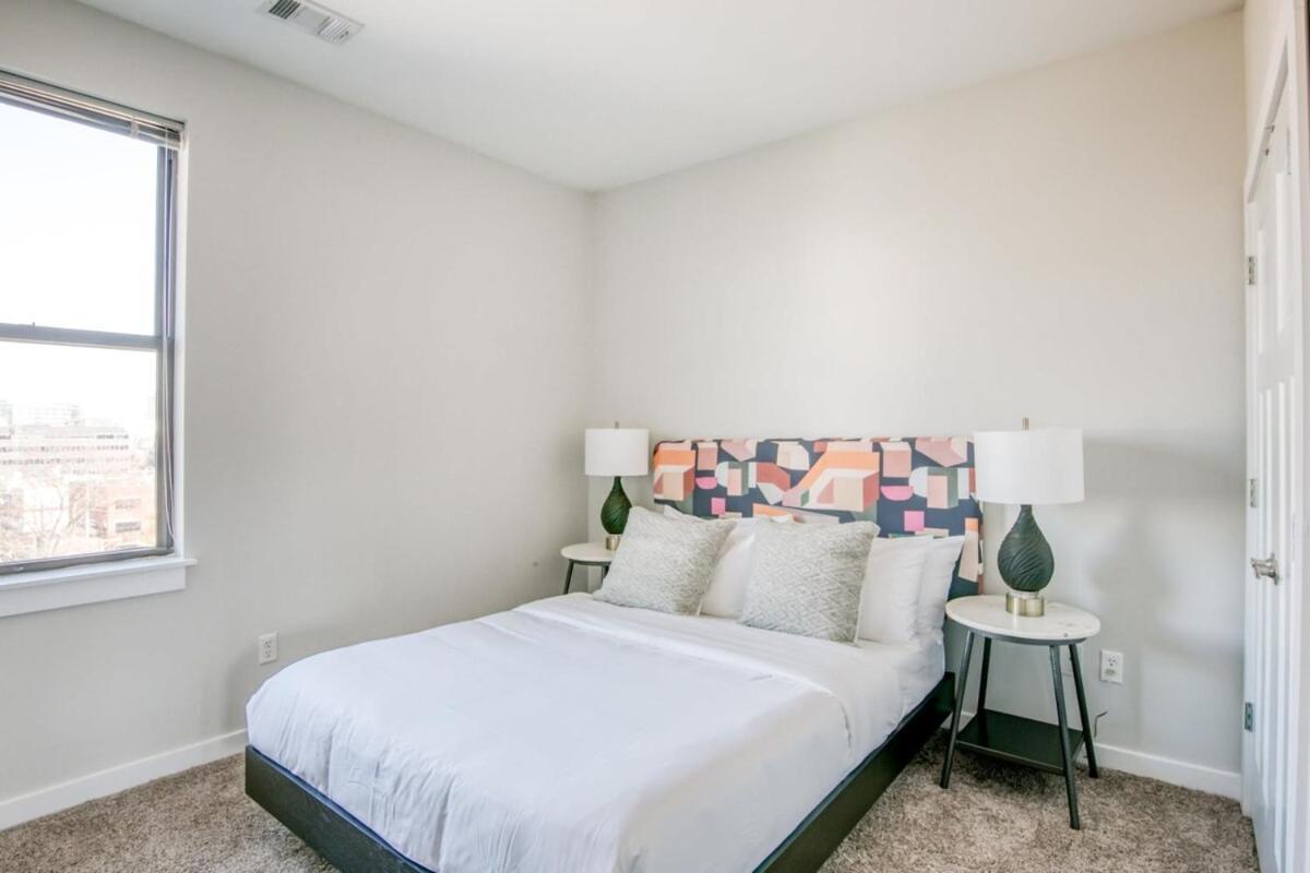 Apartment Cozysuites Two Modern Music Row W Parking Nashville