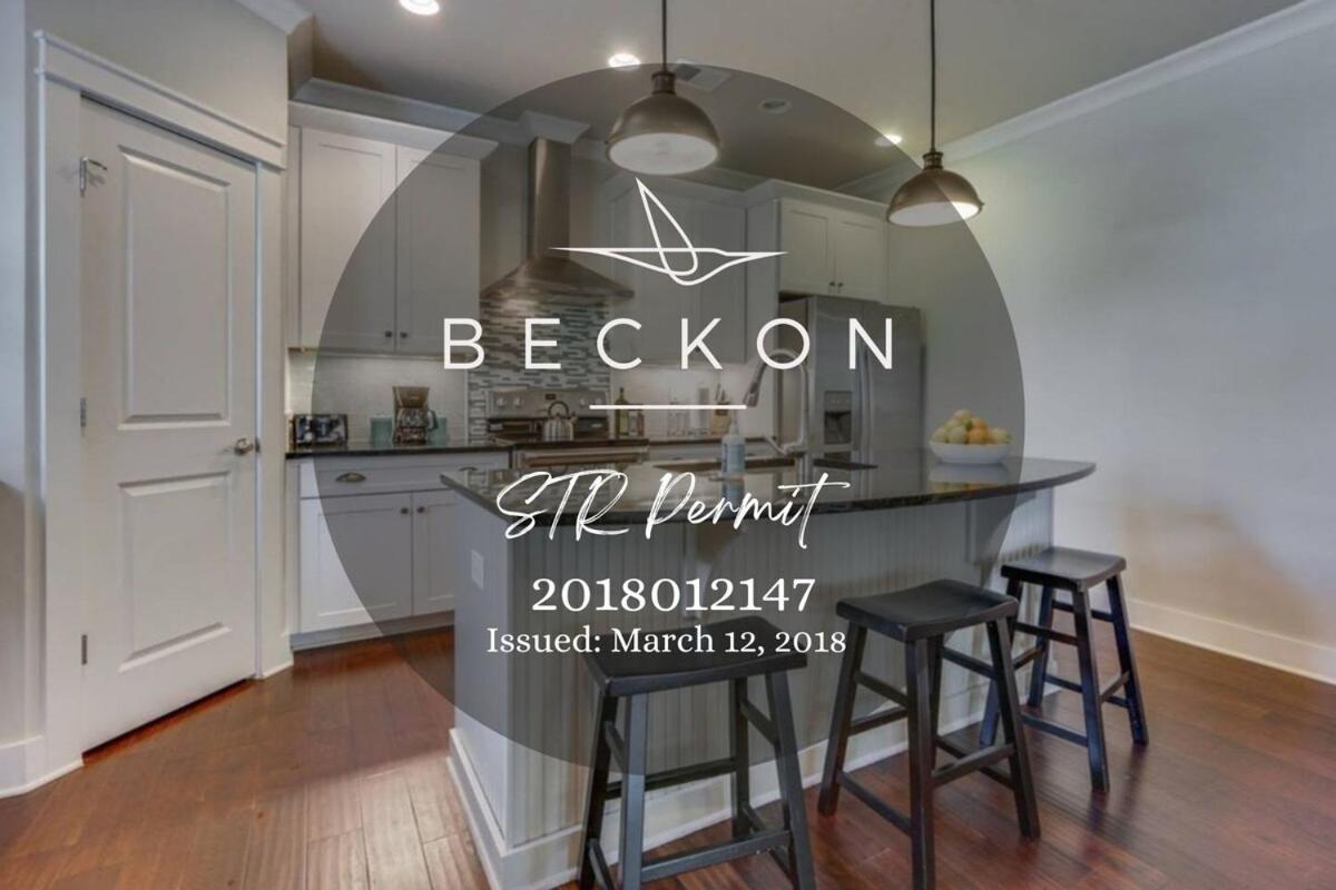 Luxury Homes For Large Groups *