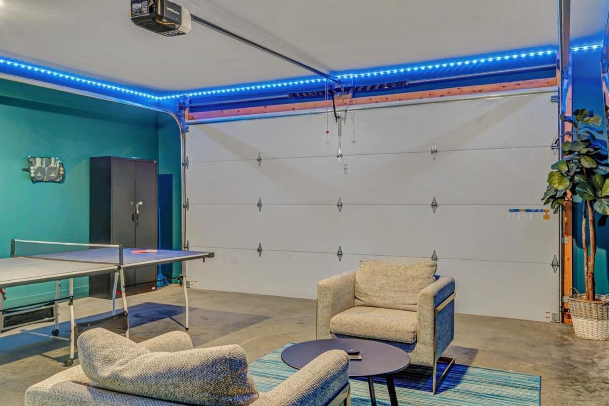 Open Late Nash Rooftop Views Near Downtown Holiday home Nashville