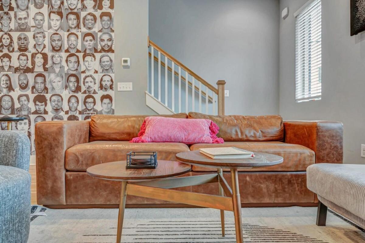 Holiday home Open Late Nash Rooftop Views Near Downtown Nashville