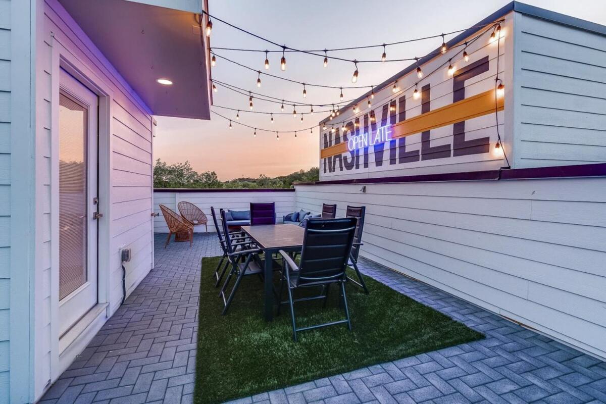 Open Late Nash Rooftop Views Near Downtown Holiday home Nashville