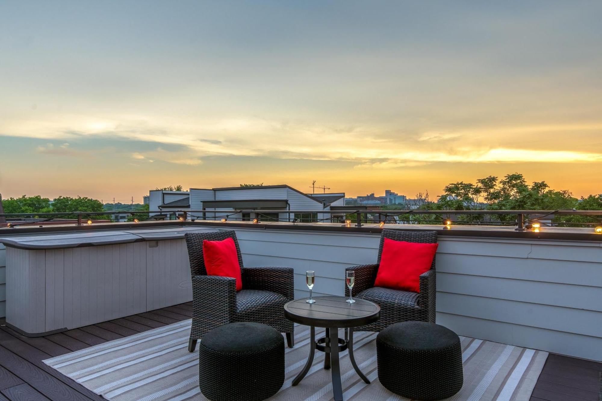 Melodic Skyline - Rooftop Views - 5 Mins To Broadway * Nashville