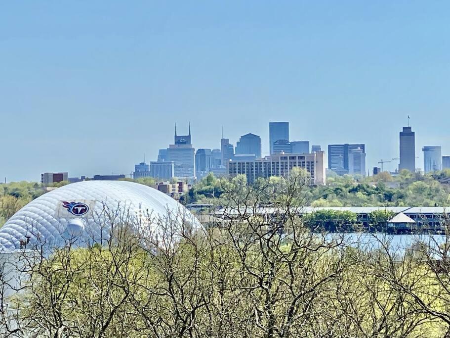 Holiday home Rooftop Skyline Views Dt Nash Sleeps 12 *
