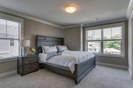 Luxury Homes For Large Groups Holiday home Nashville