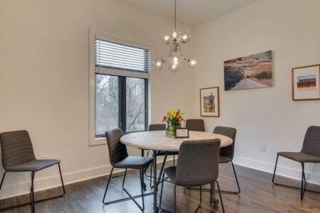 Luxury Twin Homes In Nashville's Gulch Nashville